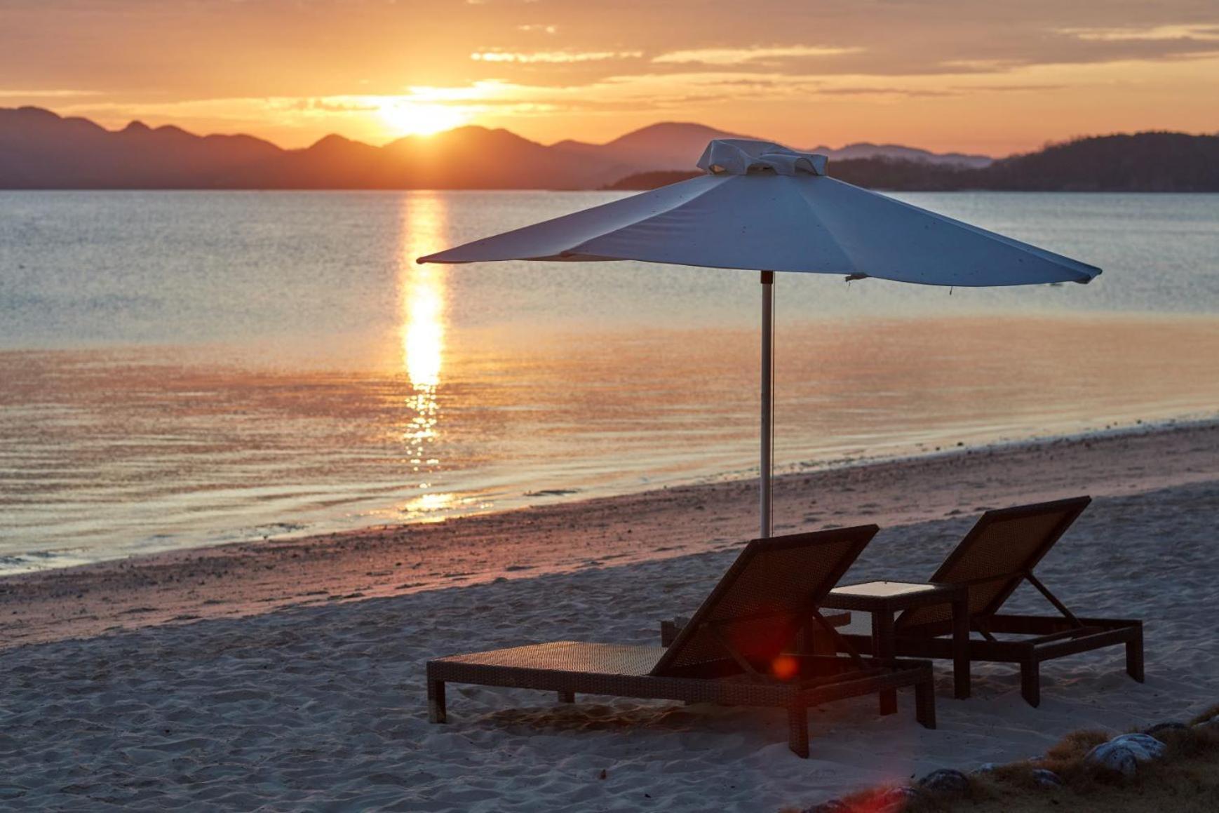 ทูซีซั่น โครอนไอส์แลนด์ รีสอร์ต Hotel Bulalacao ภายนอก รูปภาพ
