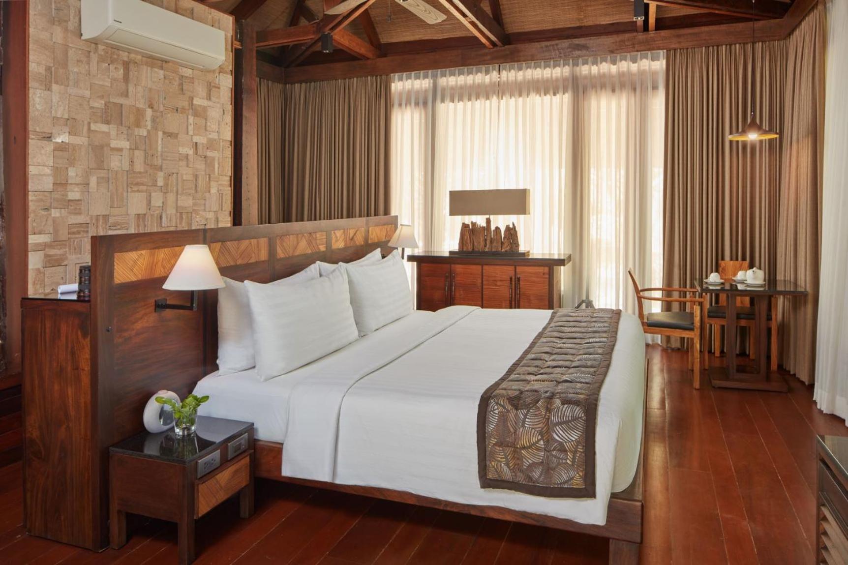 ทูซีซั่น โครอนไอส์แลนด์ รีสอร์ต Hotel Bulalacao ภายนอก รูปภาพ