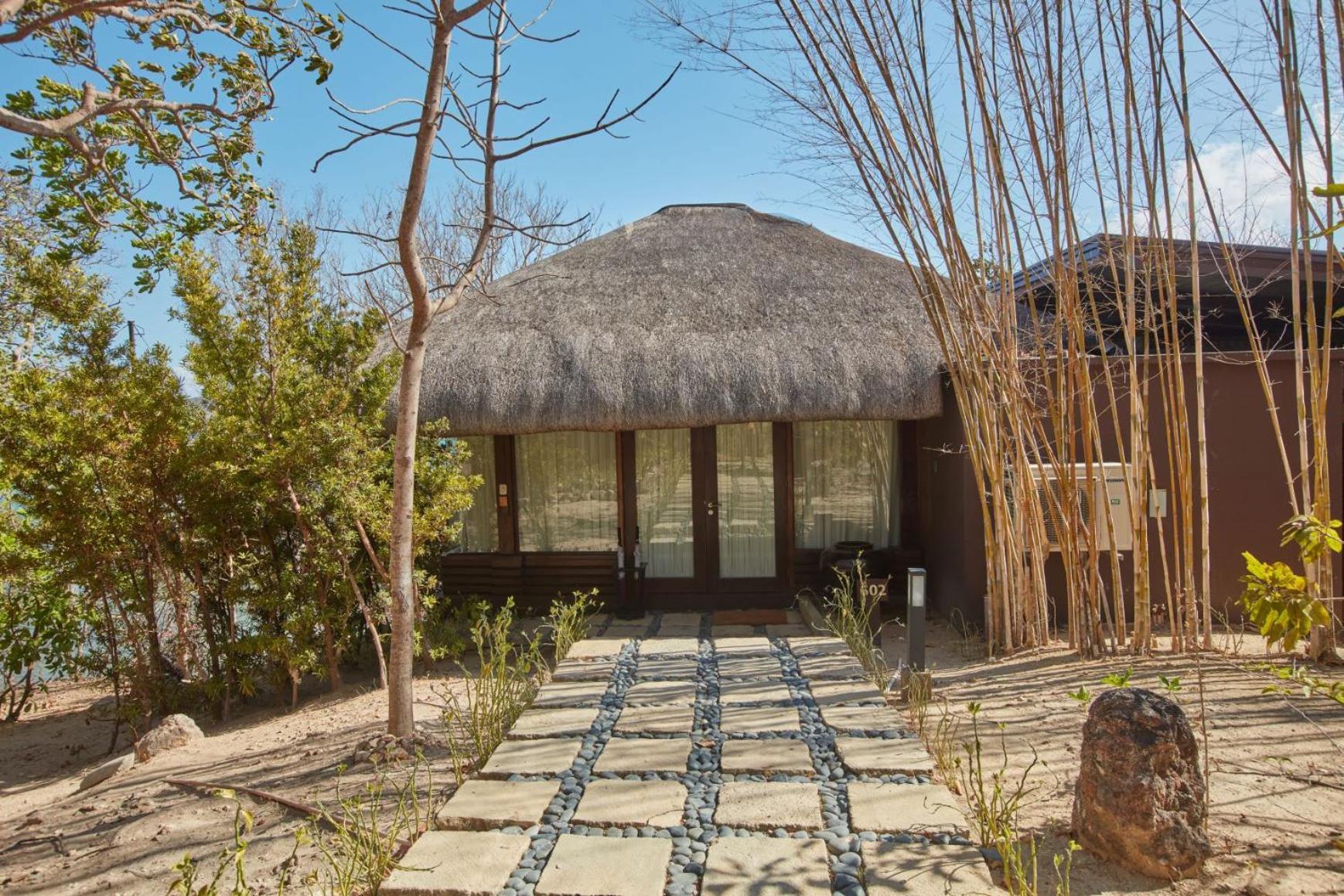 ทูซีซั่น โครอนไอส์แลนด์ รีสอร์ต Hotel Bulalacao ภายนอก รูปภาพ